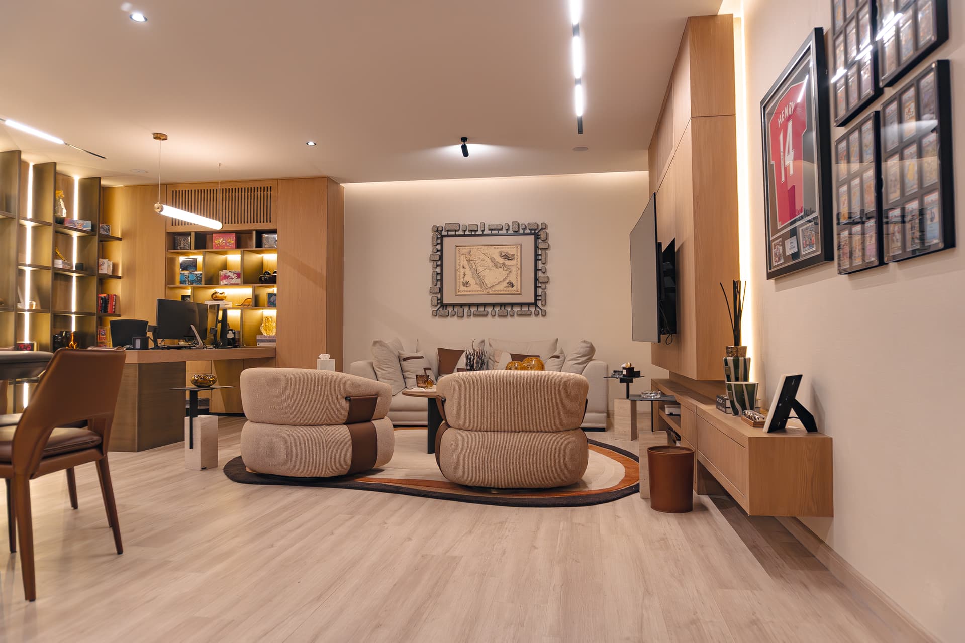 تصميم وتنفيذ صالة ترفيه في قبو فيلا سكنية – حي النخيل، الرياض